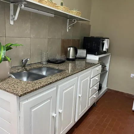 Dpto Confortable, Super Equipado Para 4 Huespedes Y Cerca De Todo! Cordoba Exterior photo